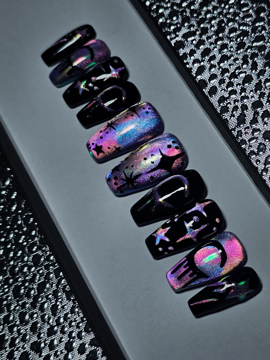 Astral Glow Press on Nail Set