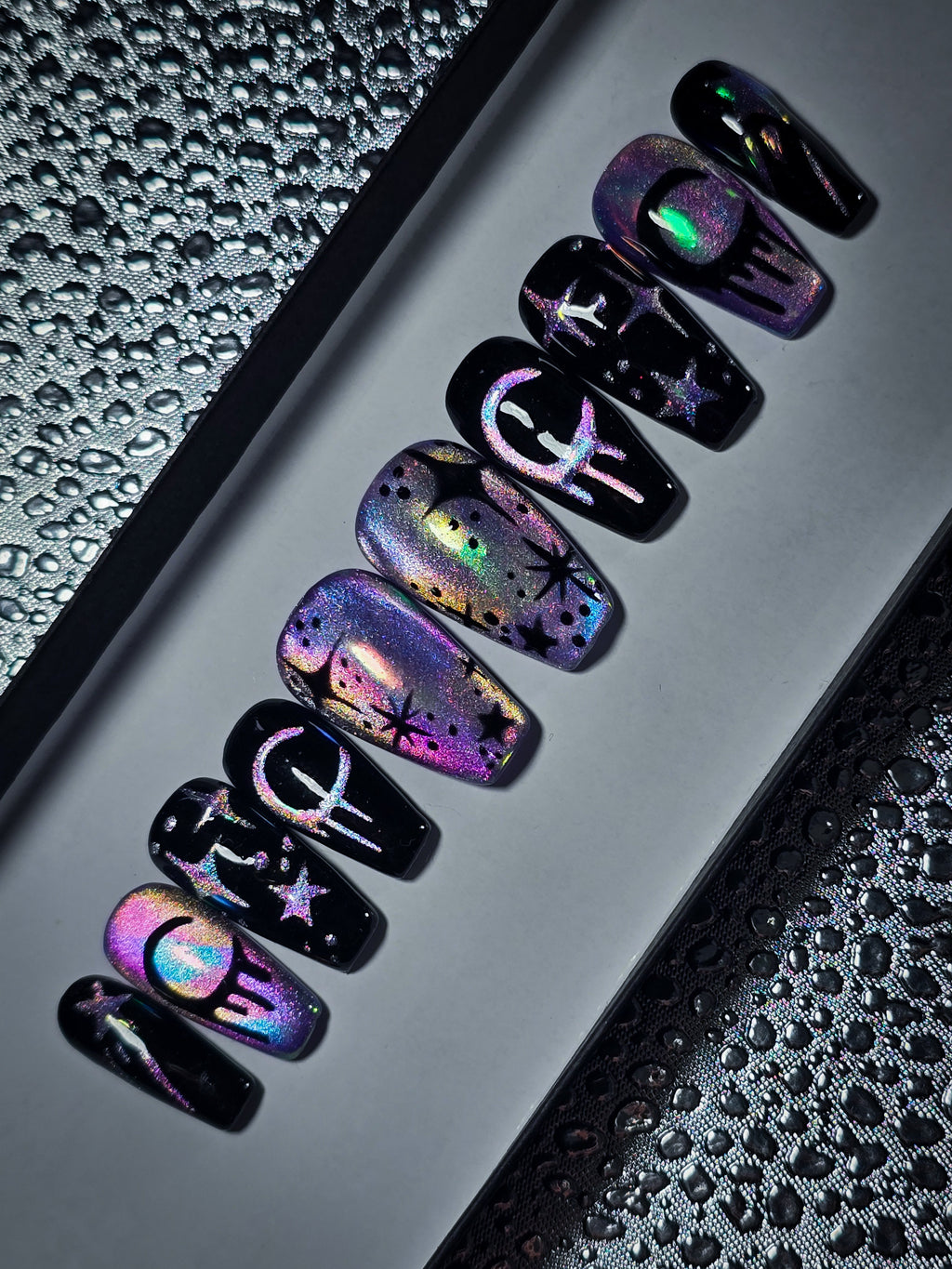 Astral Glow Press on Nail Set