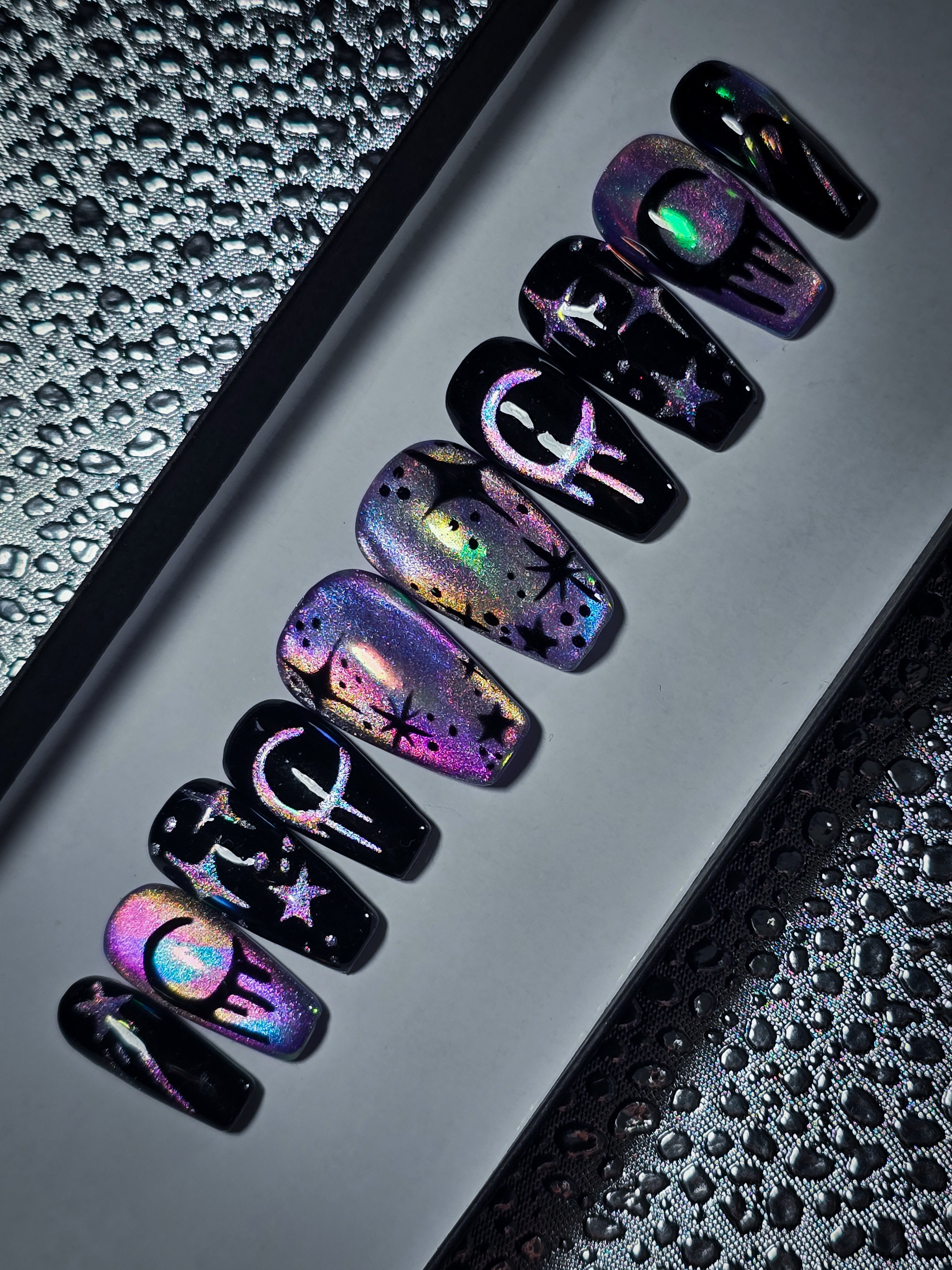 Astral Glow Press on Nail Set