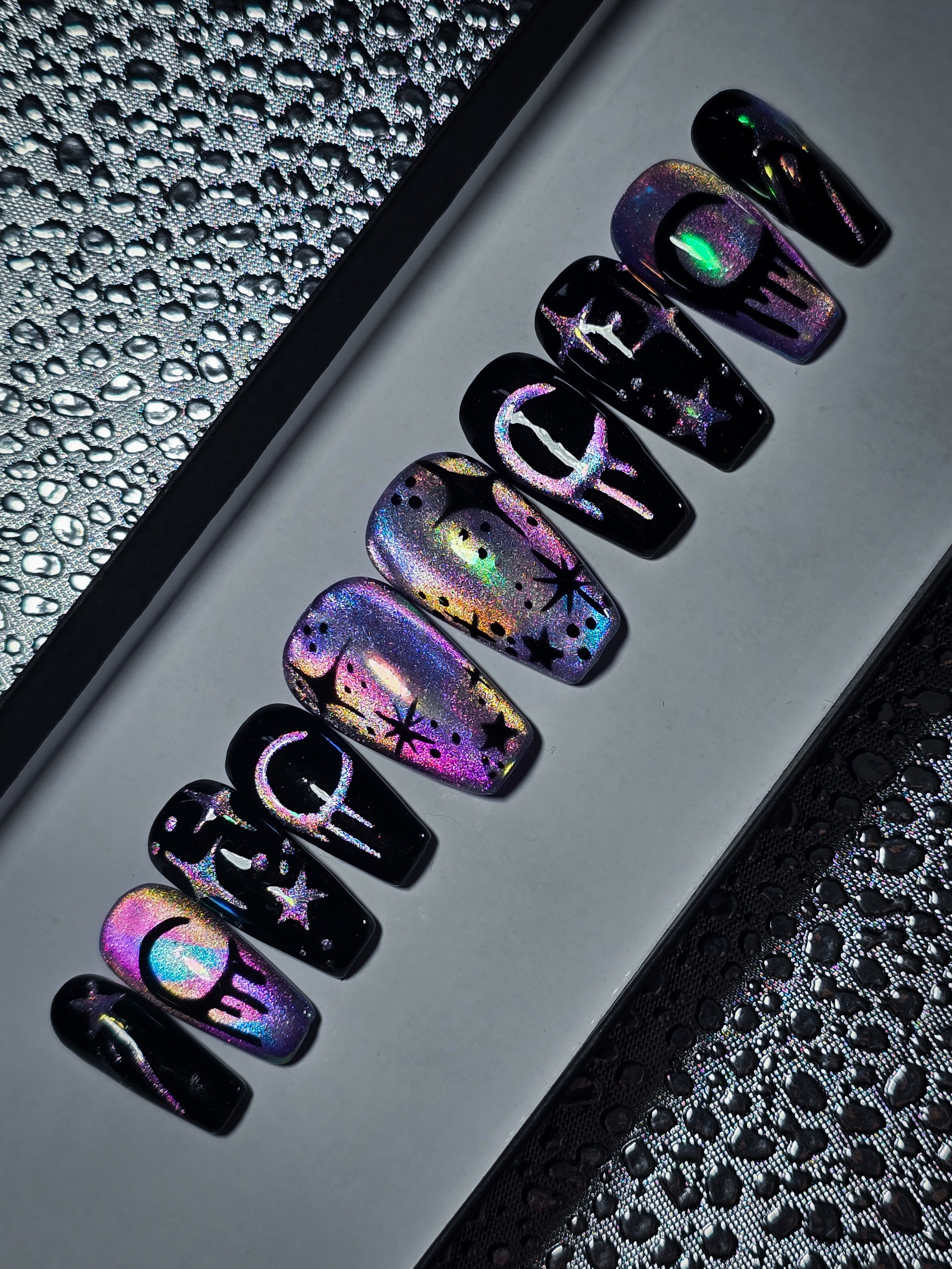 Astral Glow Press on Nail Set
