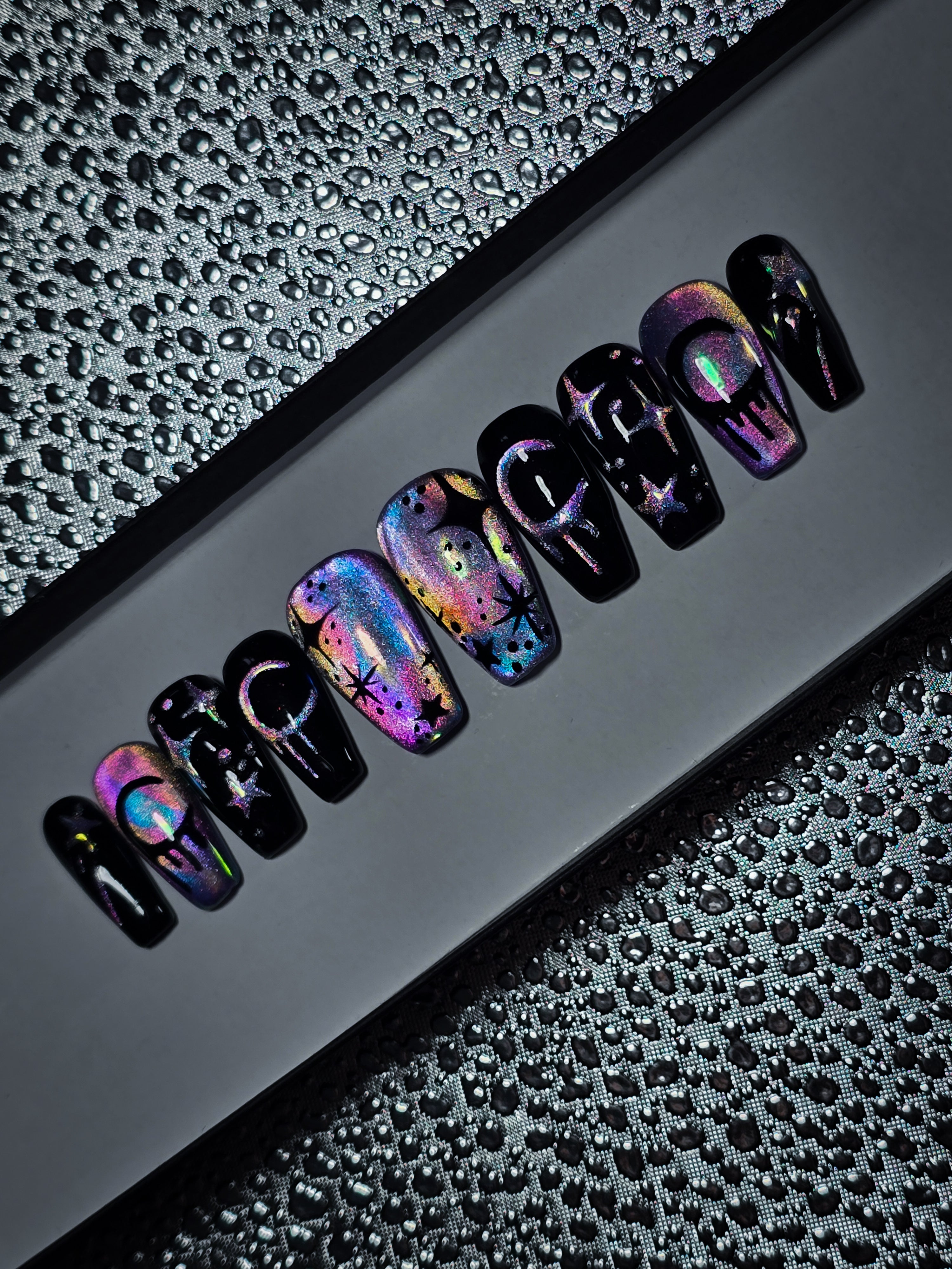 Astral Glow Press on Nail Set