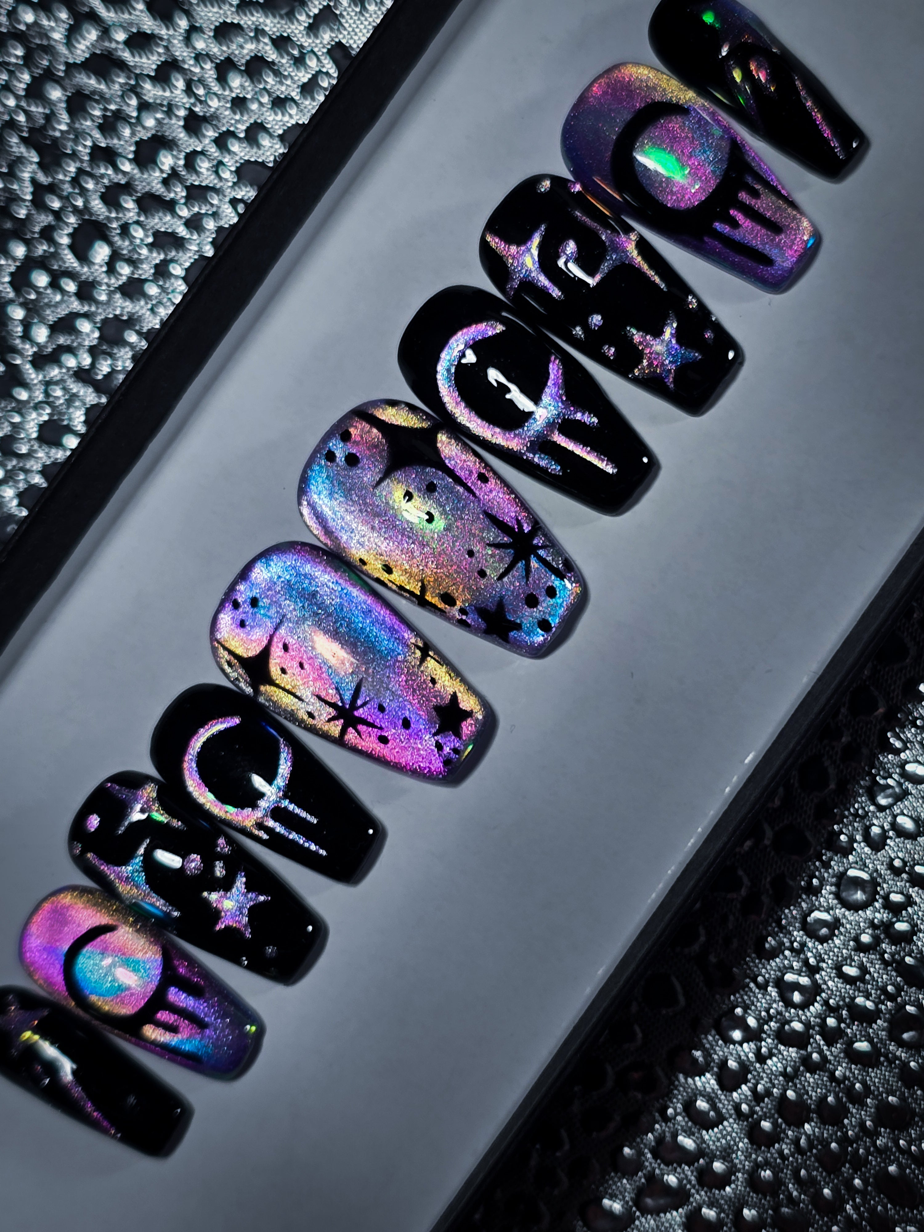 Astral Glow Press on Nail Set