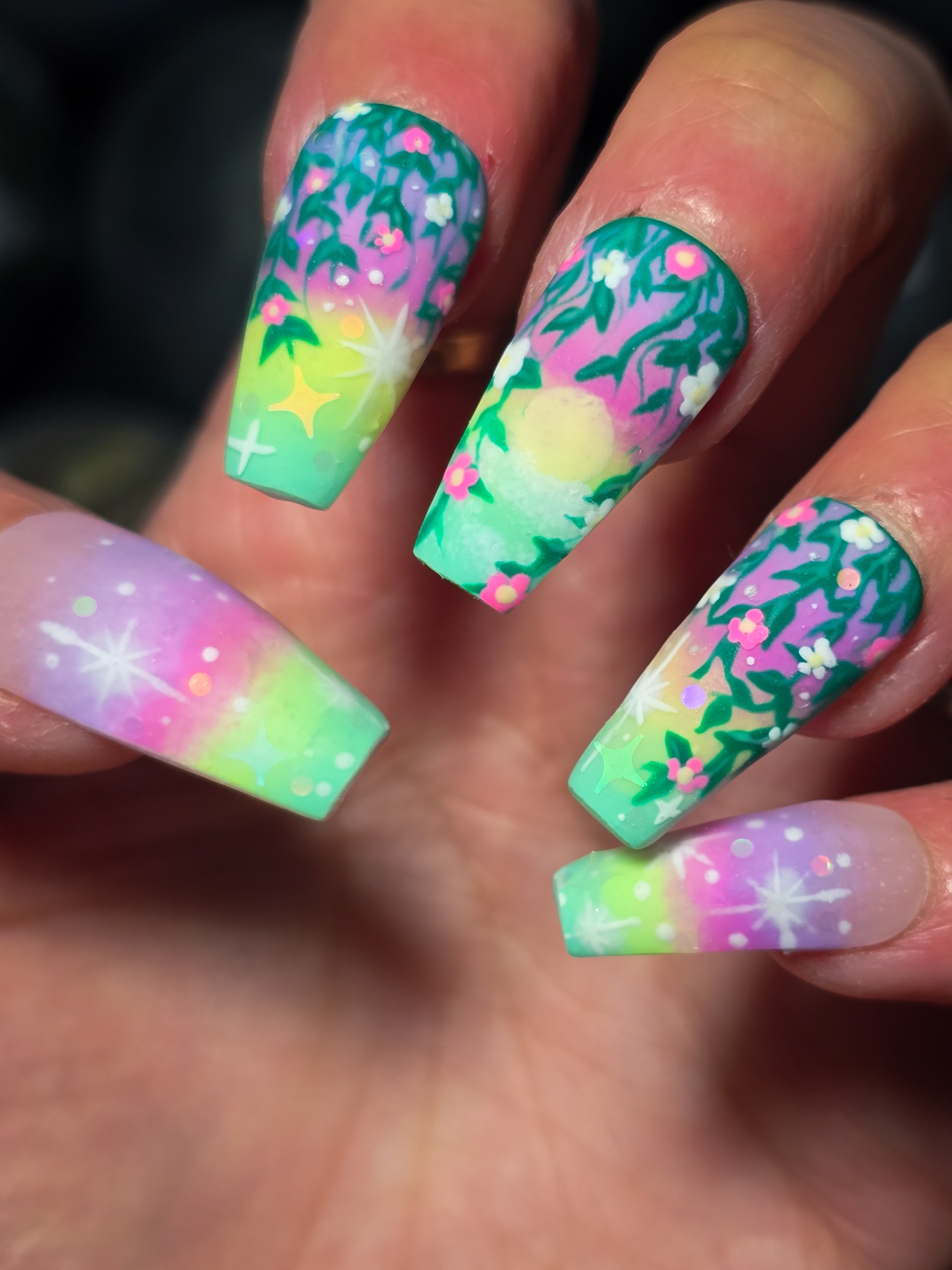Aurora Garden Press on Nail Set (Glow in the dark and thermal Reactive)