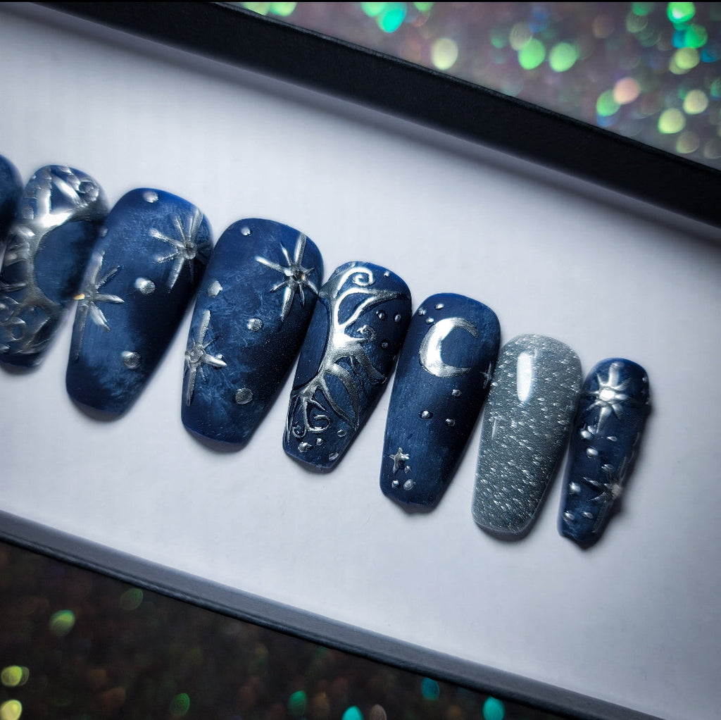 Aura Press on Nail Set